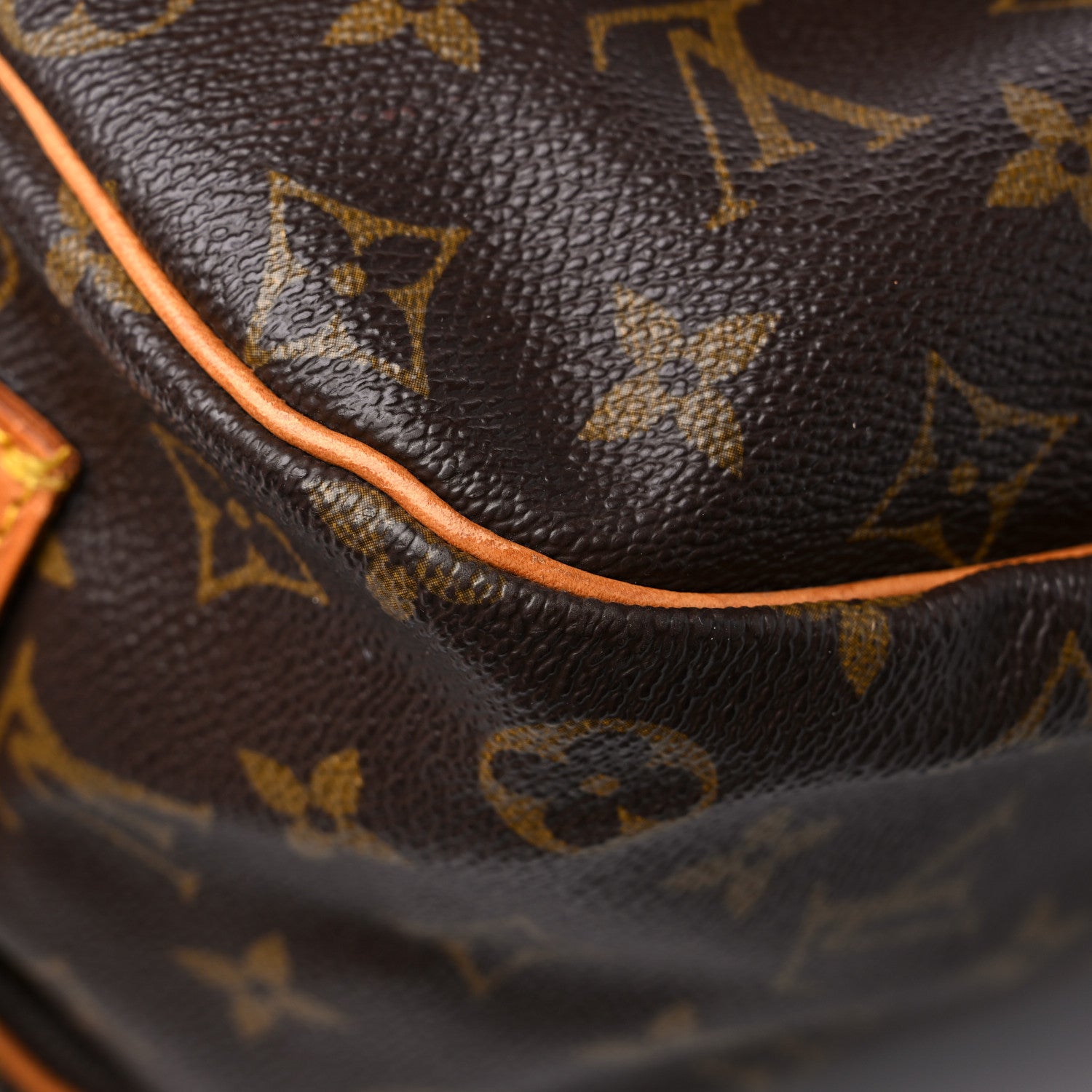 Louis Vuitton Monogram Saumur 35 11 of 27