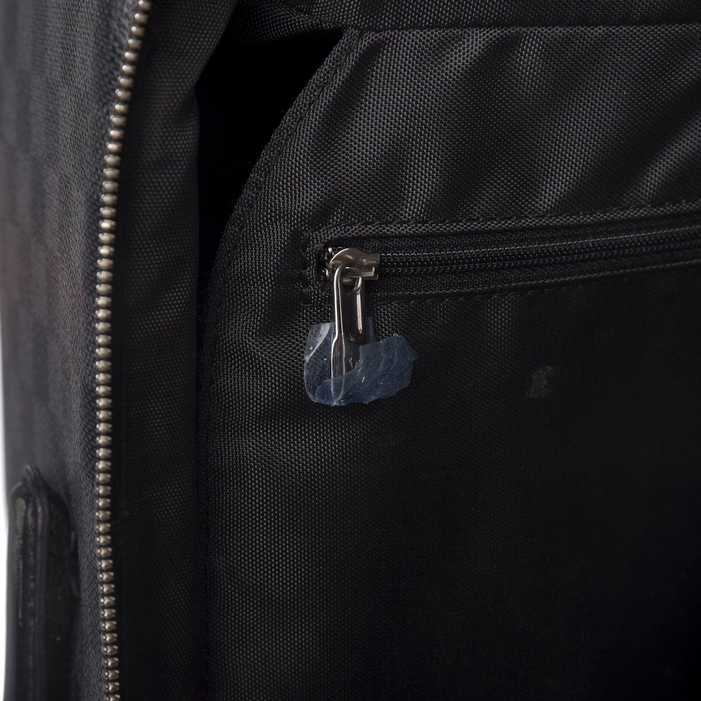 Damier Graphite Pegase 55