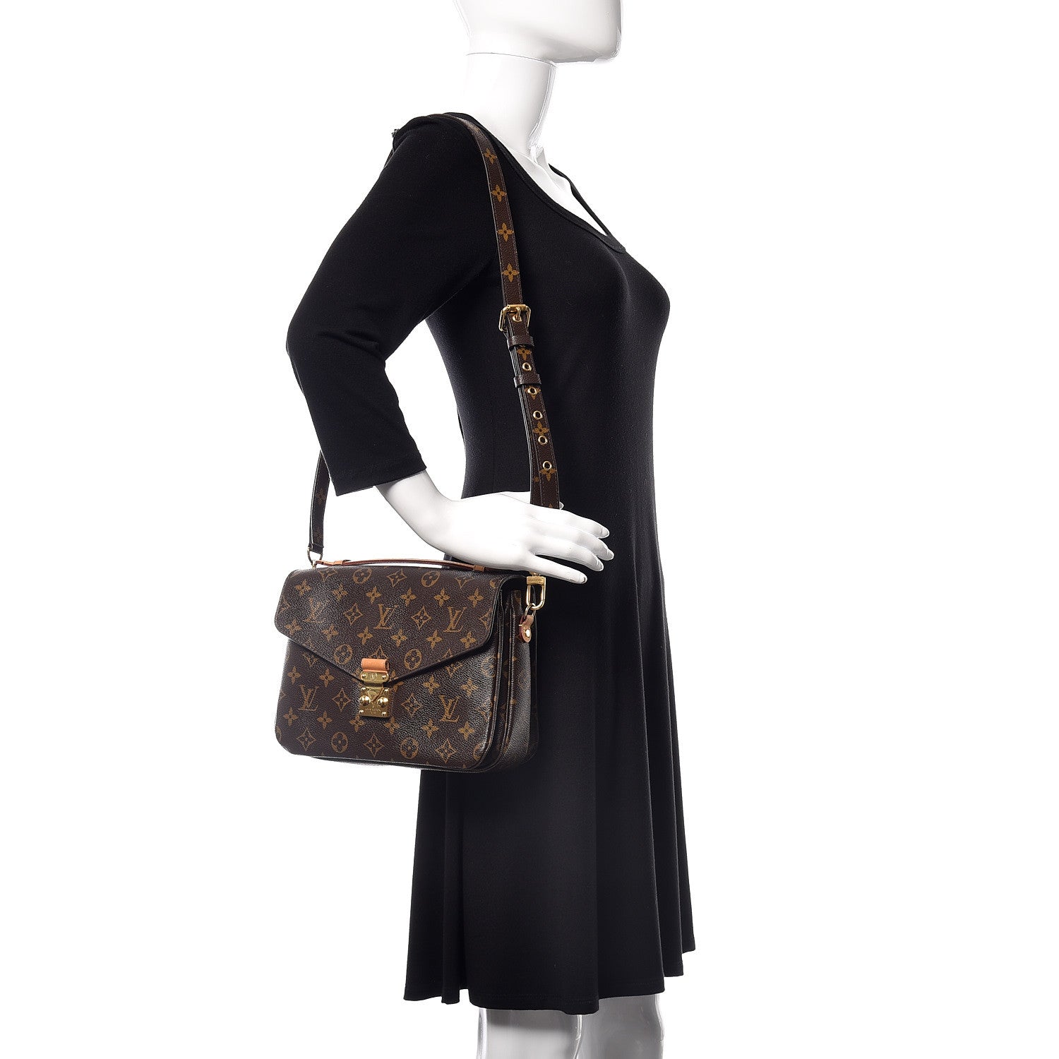 Louis Vuitton Monogram Pochette Metis 2 of 14