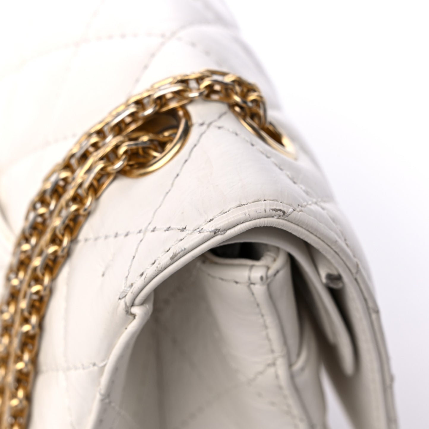 Aged Calfskin Quilted 2.55 Reissue 226 Flap White