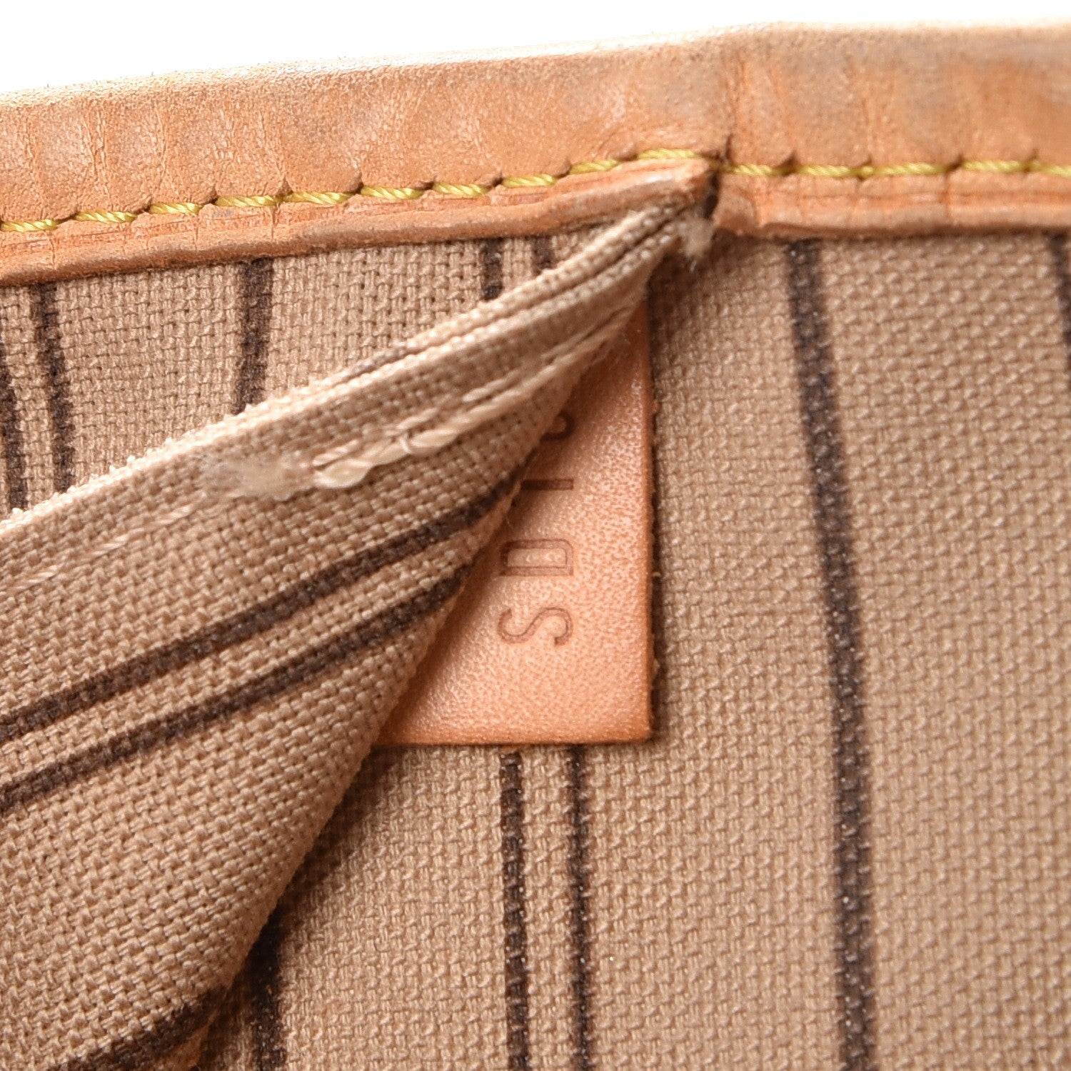 Louis Vuitton Monogram Neverfull MM 7 of 28