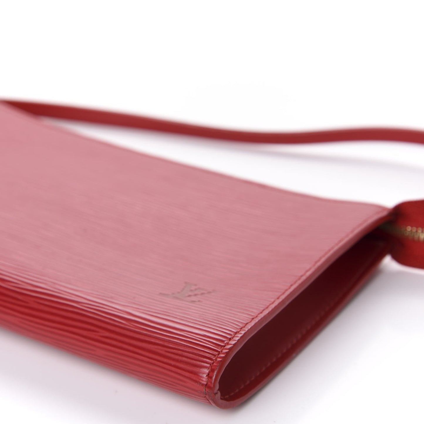Epi Pochette Accessories 24 Castillan Red