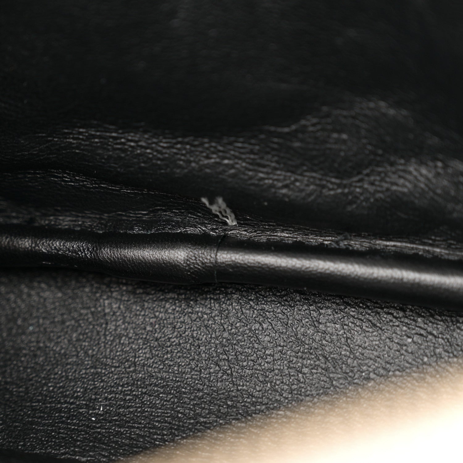 Saint Laurent Grain De Poudre Matelasse Monogram Mini Lou Camera Bag Crema Soft 11 of 11