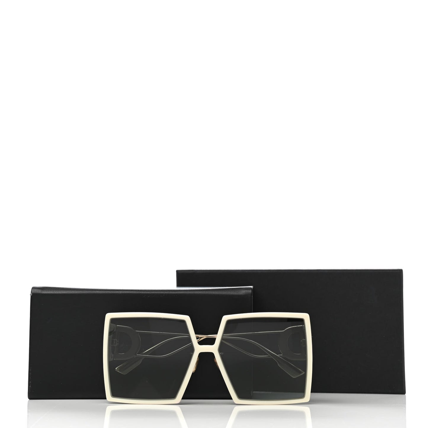Square 30 Montaigne Sunglasses White