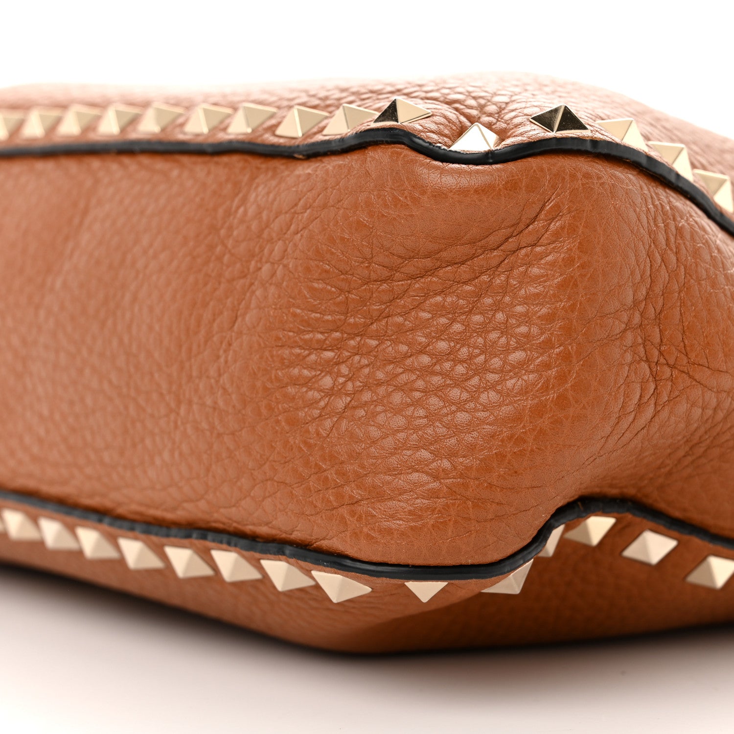 Valentino Garavani Pebbled Calfskin Large Rockstud Flip-Lock Messenger Bag Light Cuir 9 of 11