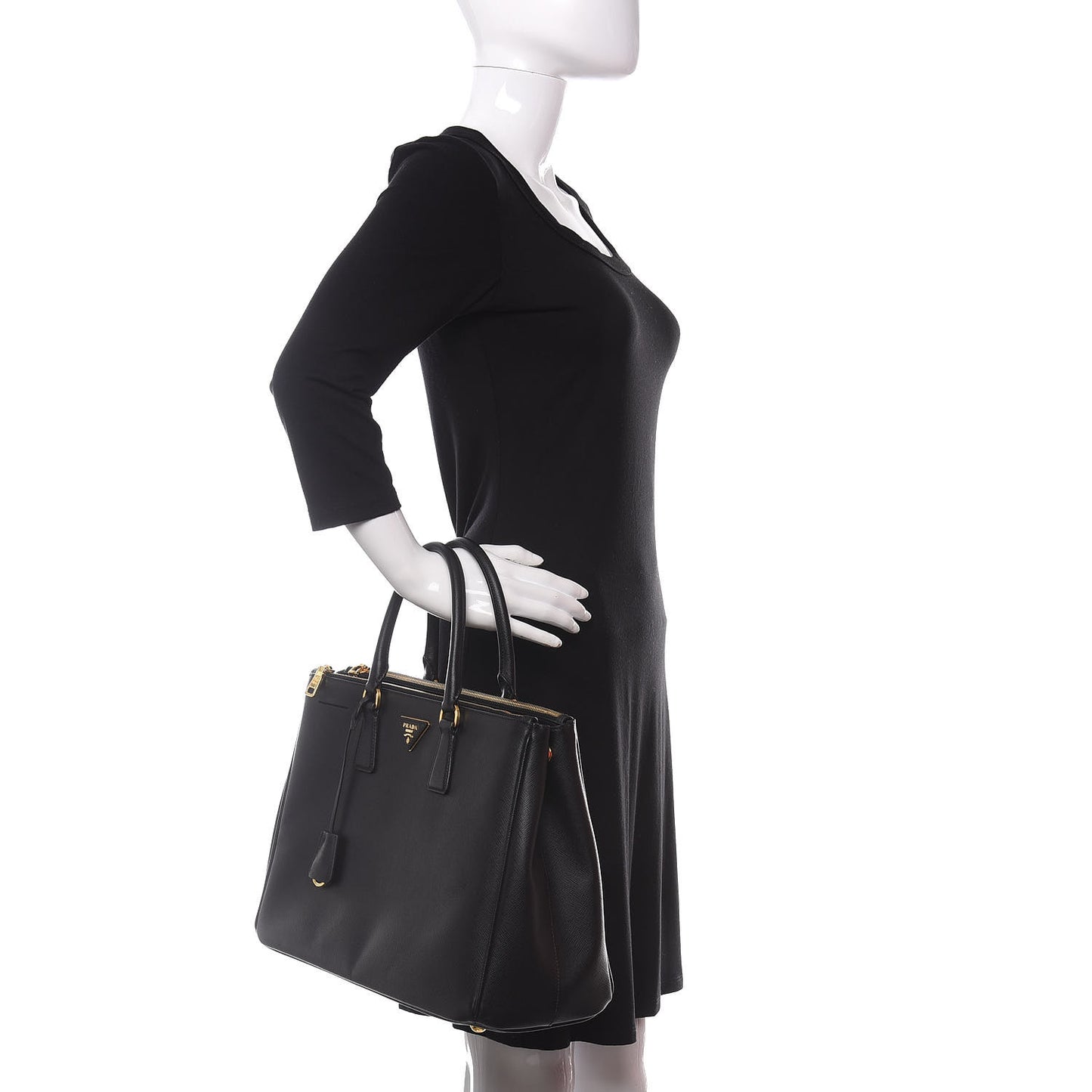 Saffiano Large Galleria Double Zip Tote Black