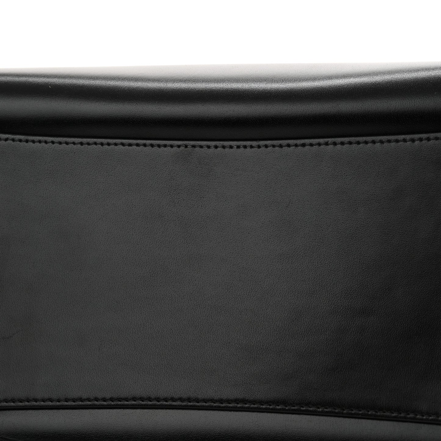 Shiny Lord Calfskin Medium Antigona Black