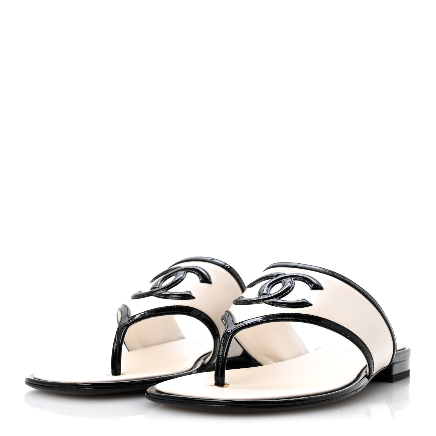Chanel Lambskin Patent Calfskin CC Thong Sandals 39 White Black 4 of 10