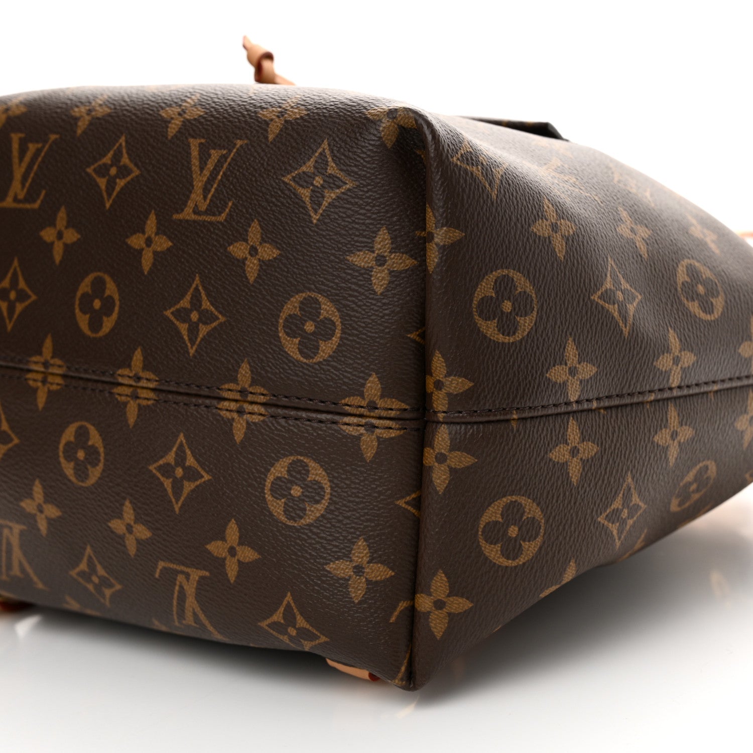 Louis Vuitton Monogram Montsouris PM 9 of 11