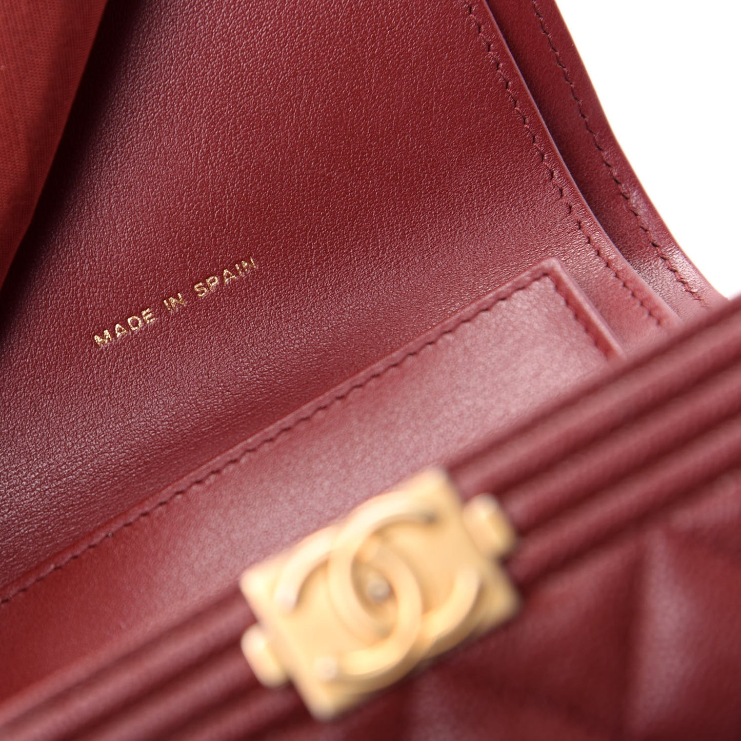Caviar Quilted Compact Boy Wallet Burgundy