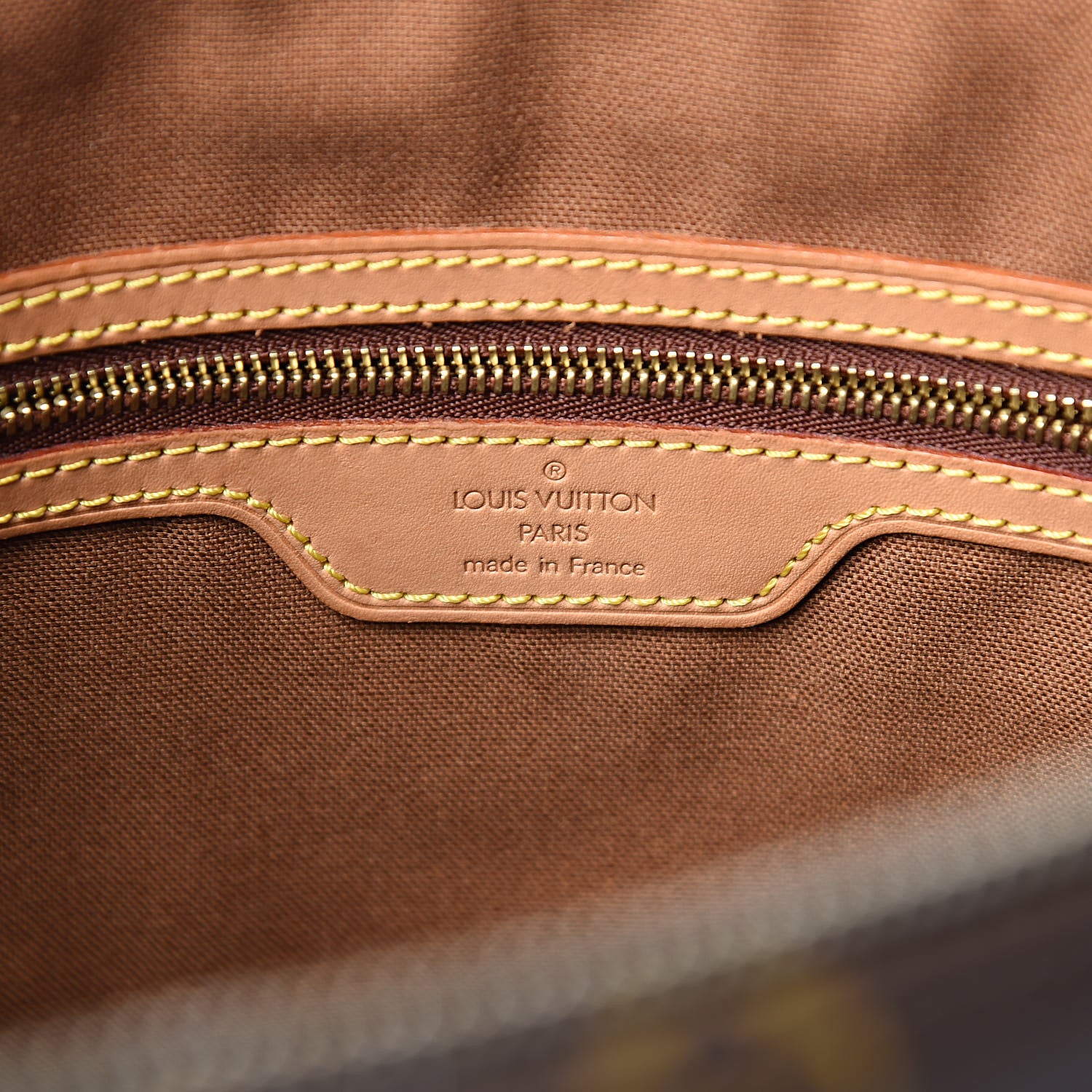 Louis Vuitton Monogram Cabas Mezzo 6 of 11
