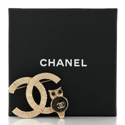 Chanel CC Owl Brooch Gold Black 4 of 4