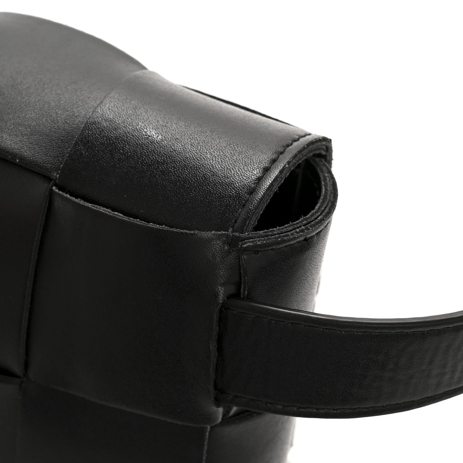 Bottega Veneta Nappa Maxi Intreccio The Belt Cassette Bag Black 11 of 11