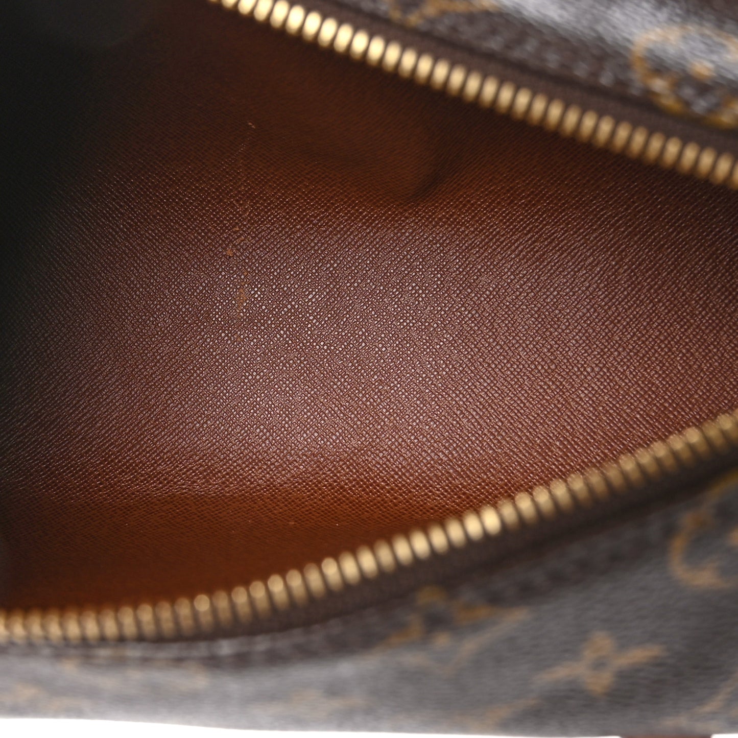 Monogram Papillon 26