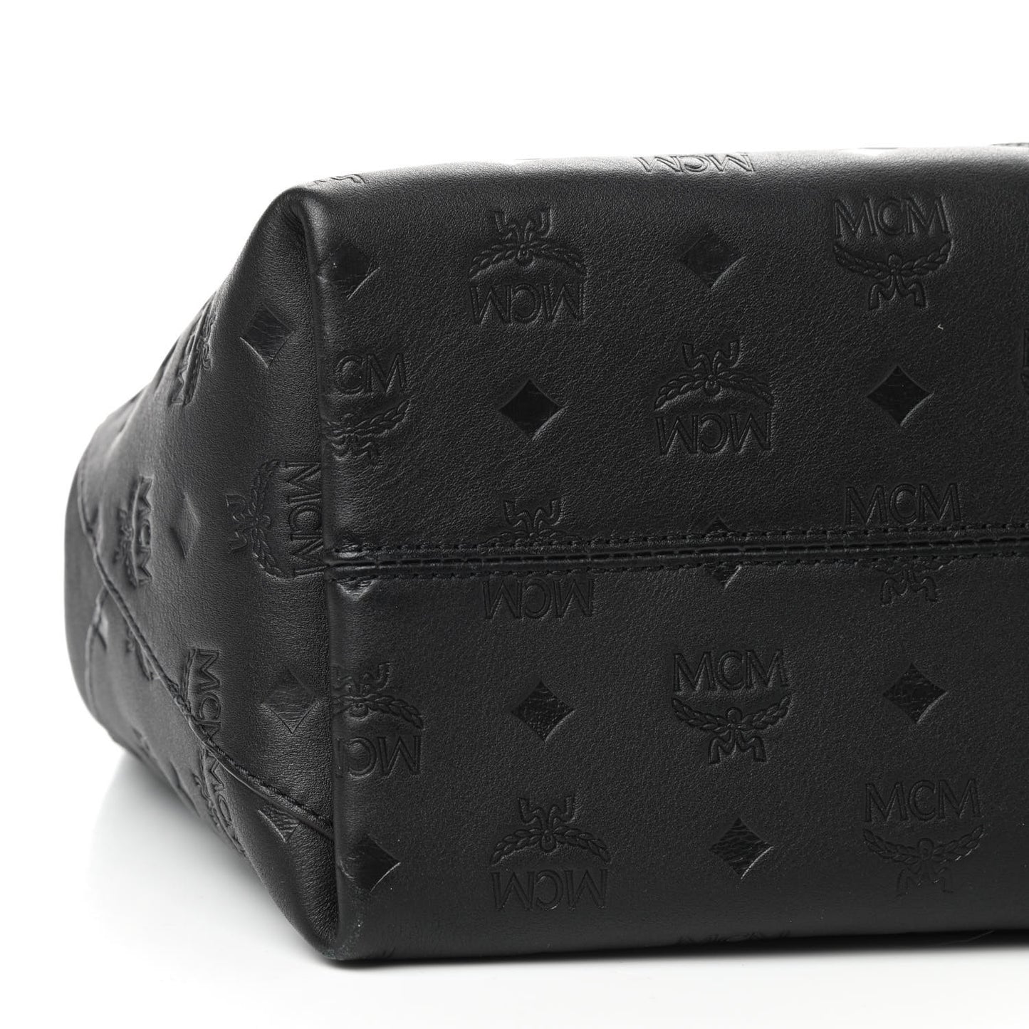 Calfskin Ottomar Medium Klara Hobo Black