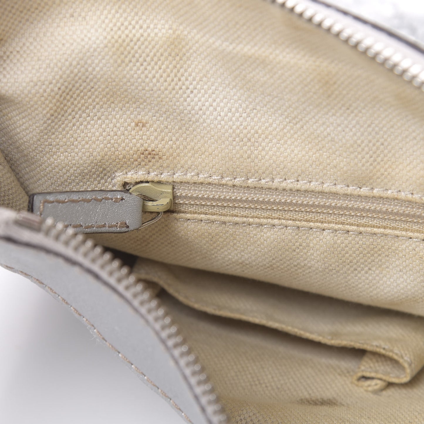 Guccissima Small D Ring Messenger Silver