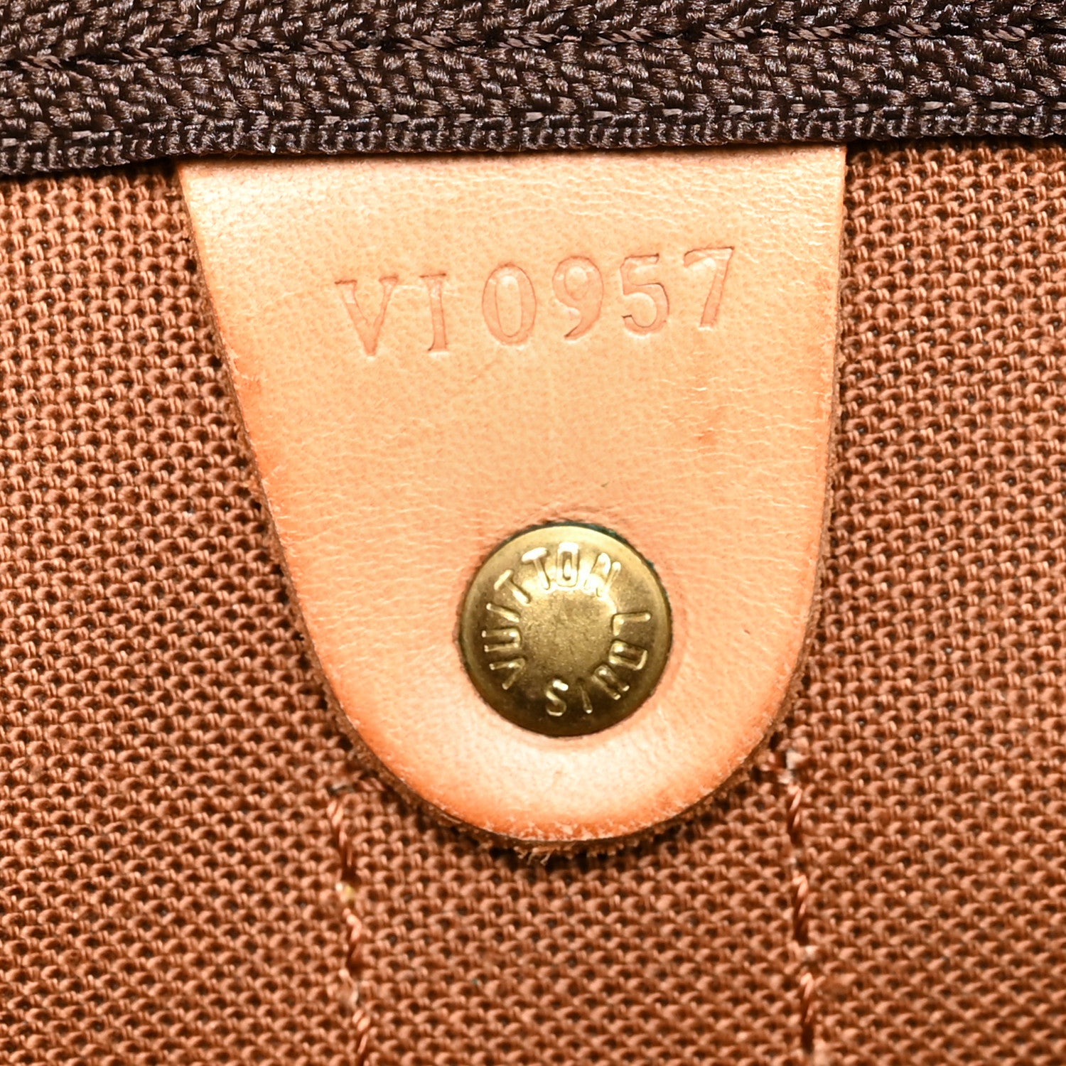 Louis Vuitton Monogram Keepall Bandouliere 55 7 of 19