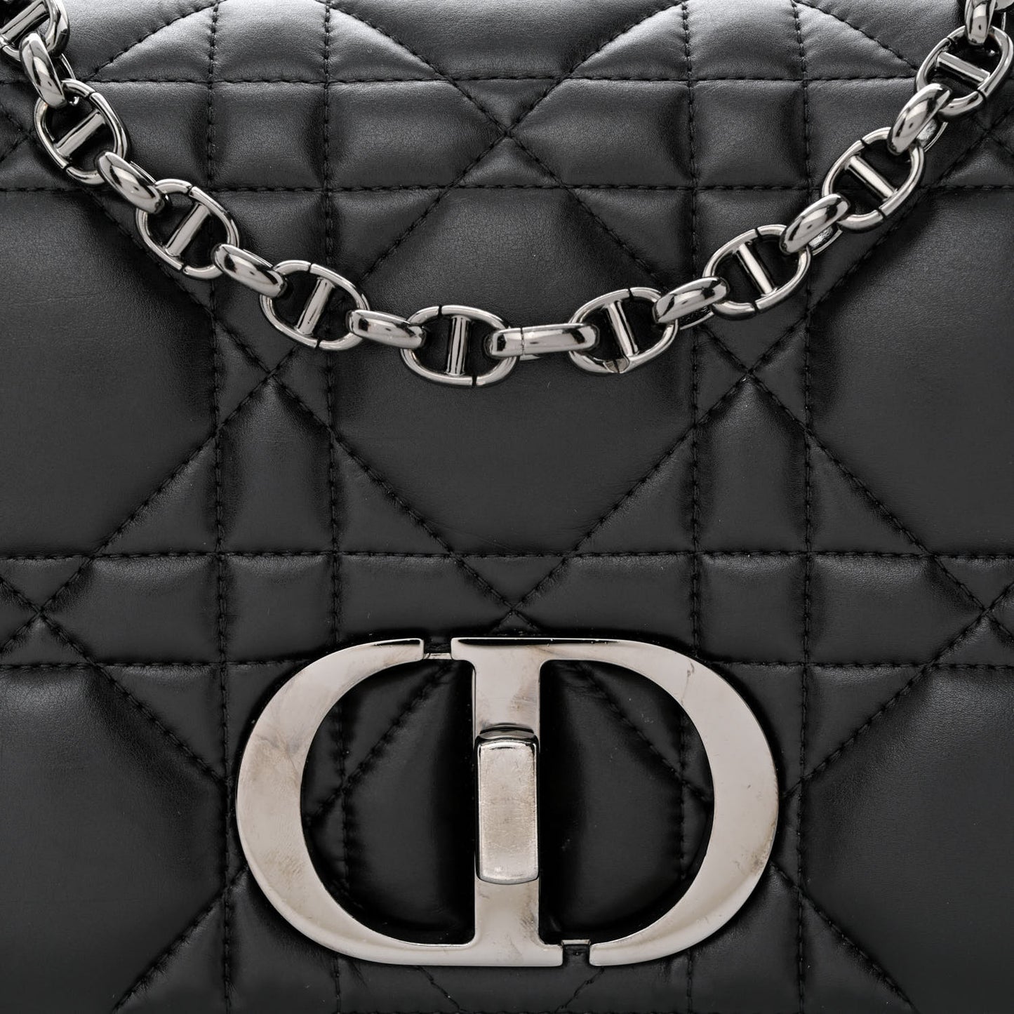 Calfskin Macrocannage Medium Caro Bag Black