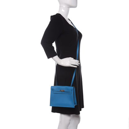 Hermes Evercolor Verso Kelly Danse II Belt Bag Bleu Frida Rose Mexico 2 of 10