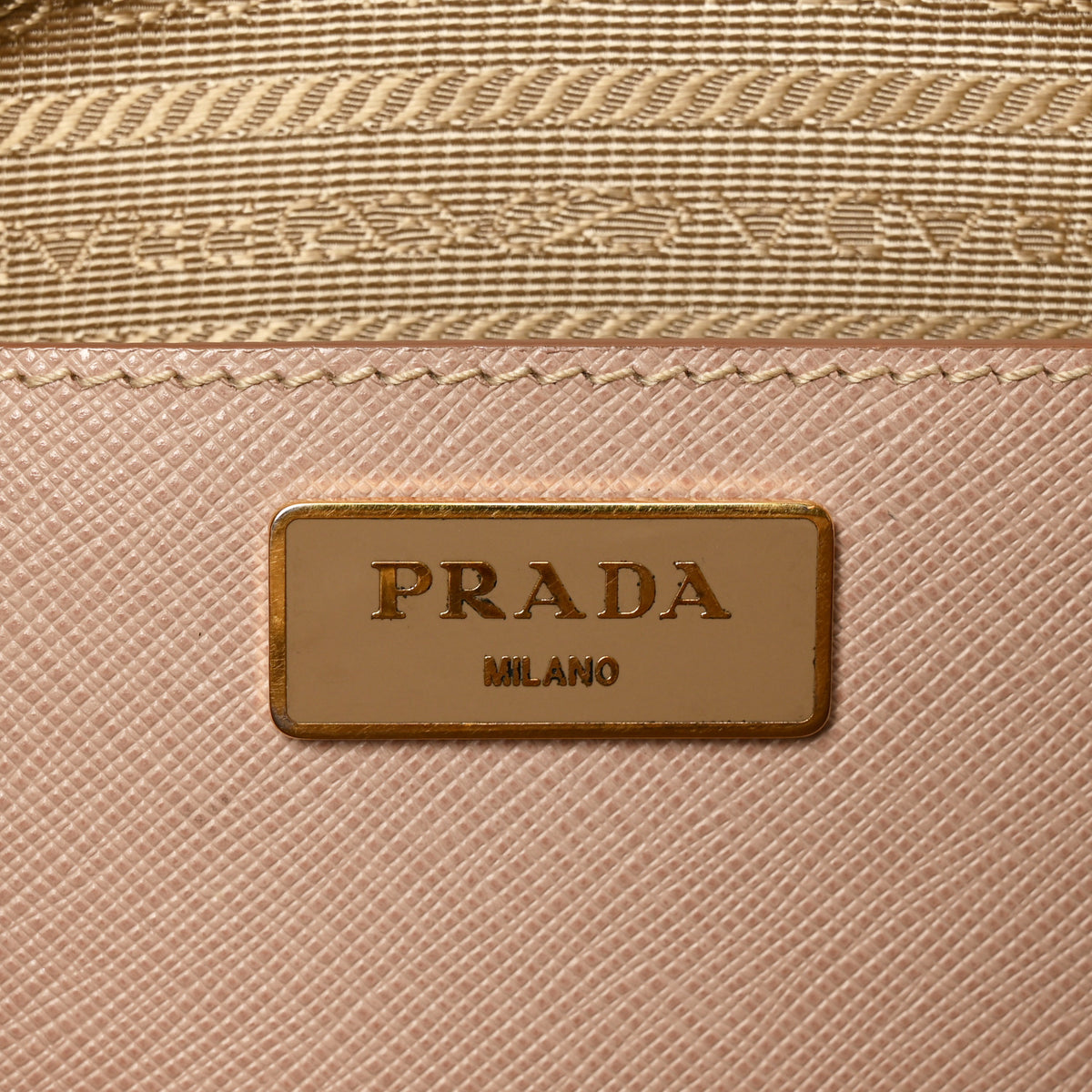Saffiano Lux Large Promenade Tote Cammeo