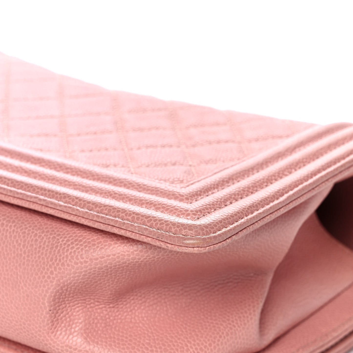 Caviar Quilted Medium Boy Flap Pink