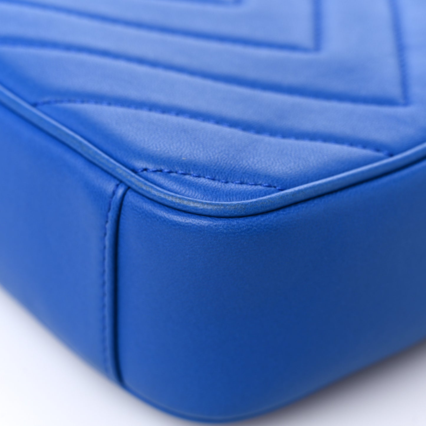 Lambskin Chevron Quilted Pyramid CC Camera Case Blue