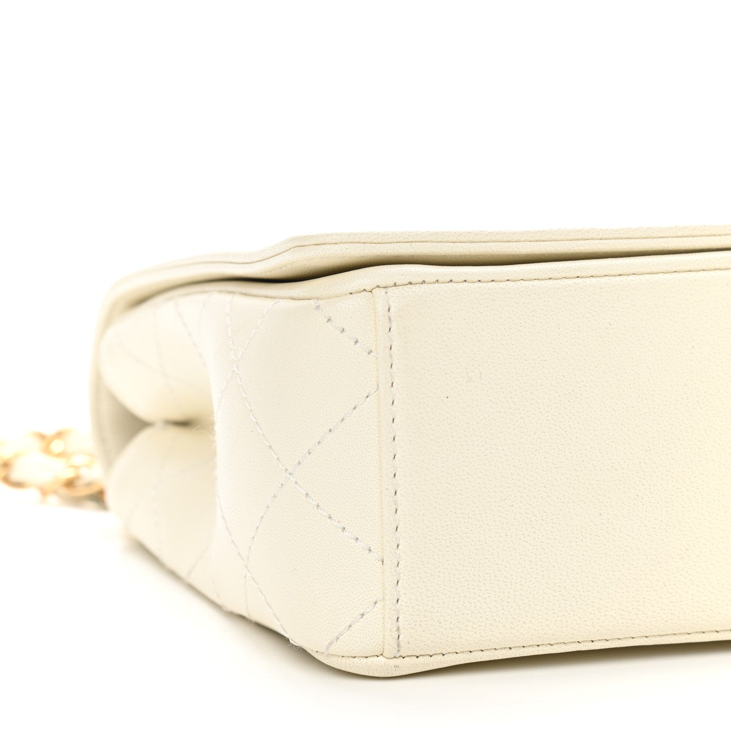 Chanel Sheepskin Quilted Vintage Mademoiselle Flap White 5 of 9
