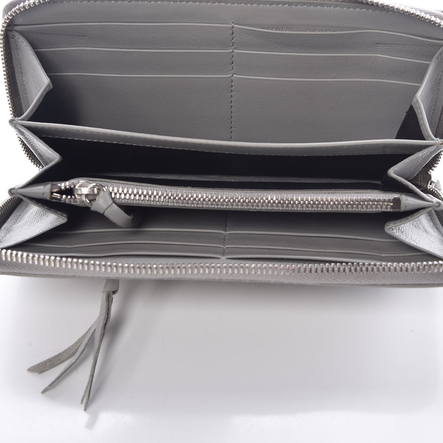 Matte Goatskin Rubber Covered Classic Hardware Continental Zip Around Wallet Gris Glace