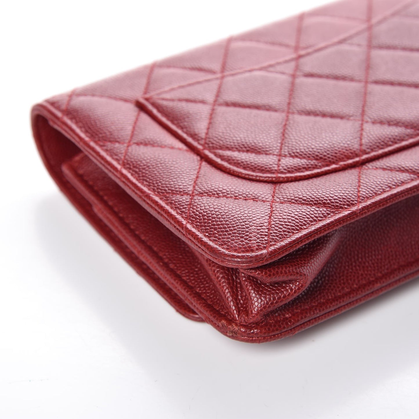 Caviar Quilted Wallet on Chain WOC Red