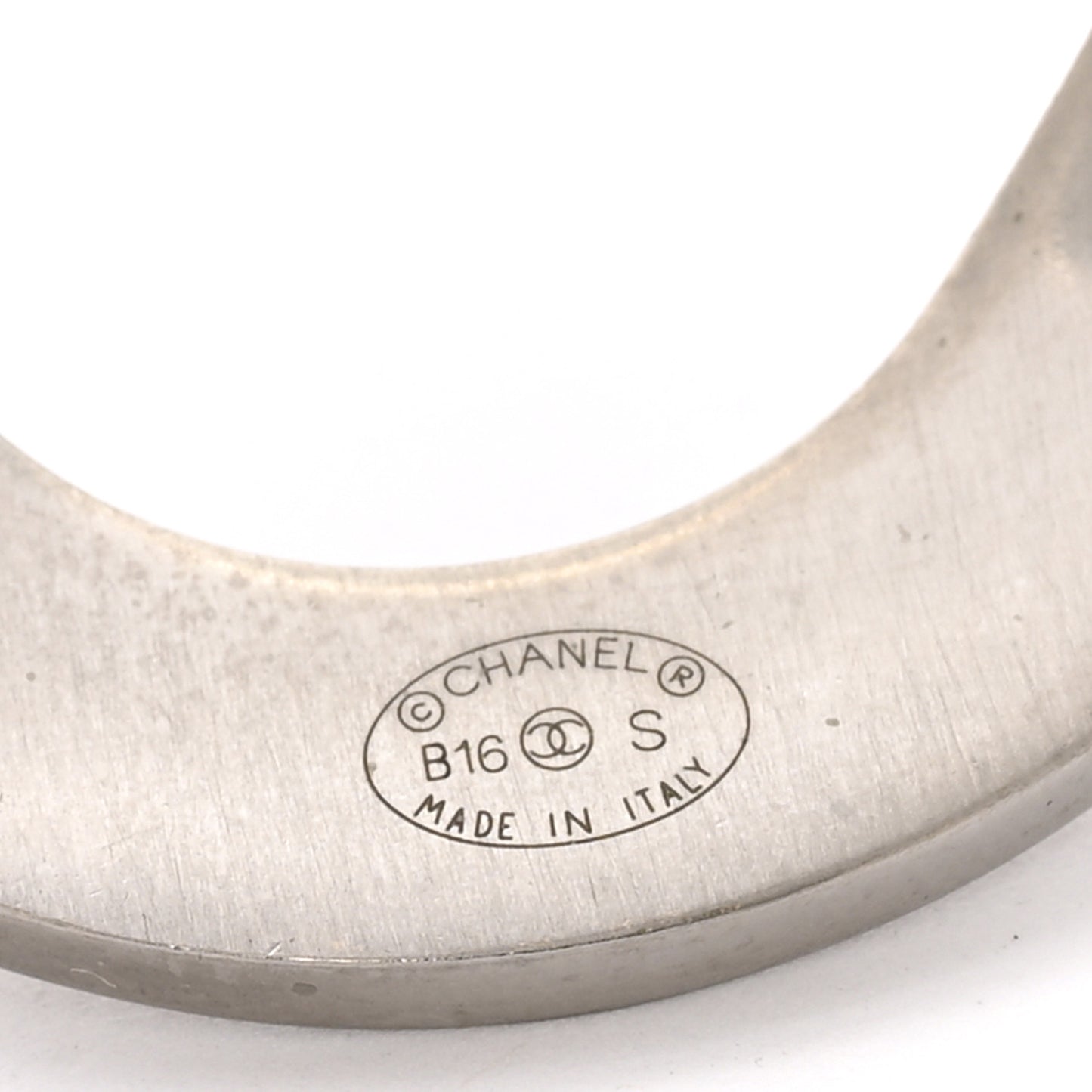 Metal CC Cuff Silver