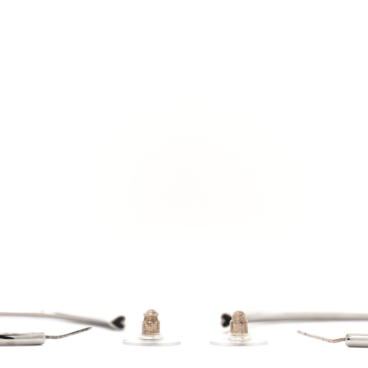 Saint Laurent Metal Heart Hoop Earrings Silver 3 of 6