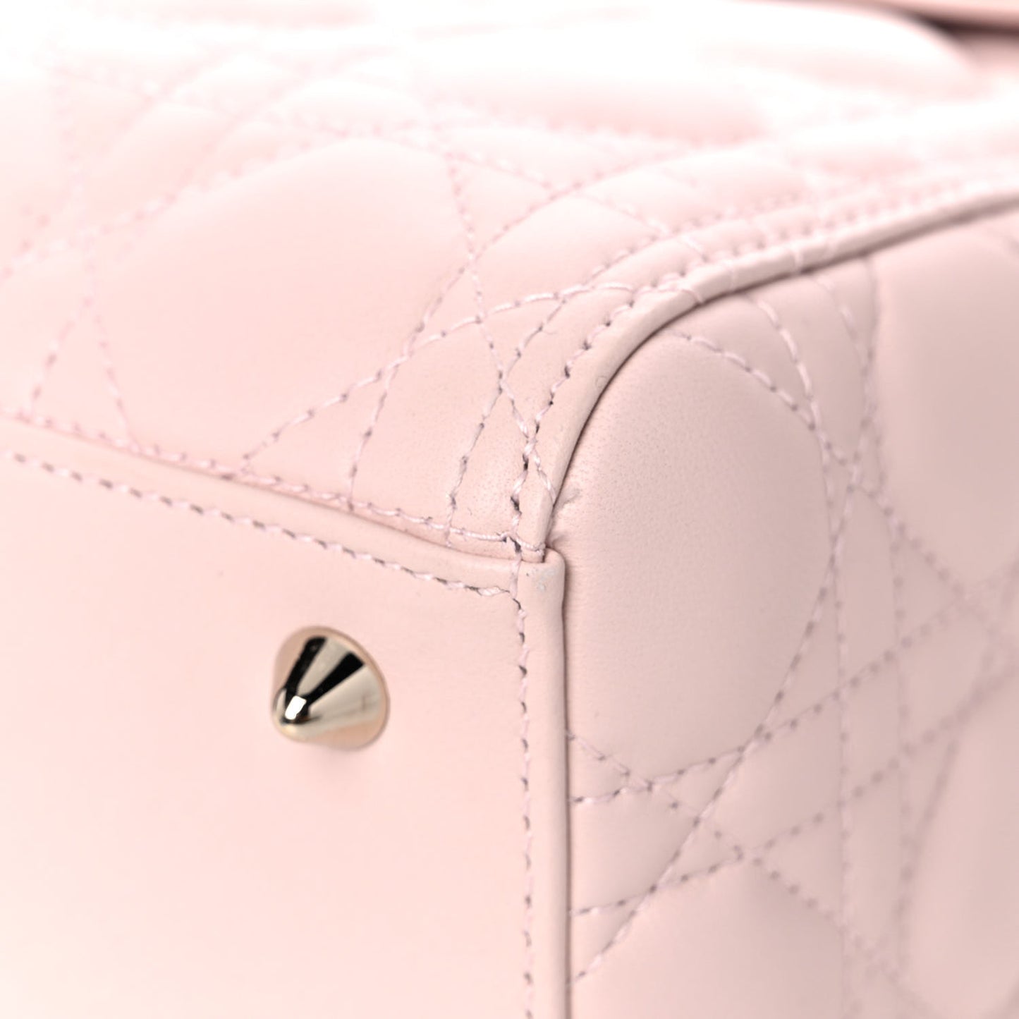 Lambskin Cannage Medium Lady Dior Light Pink