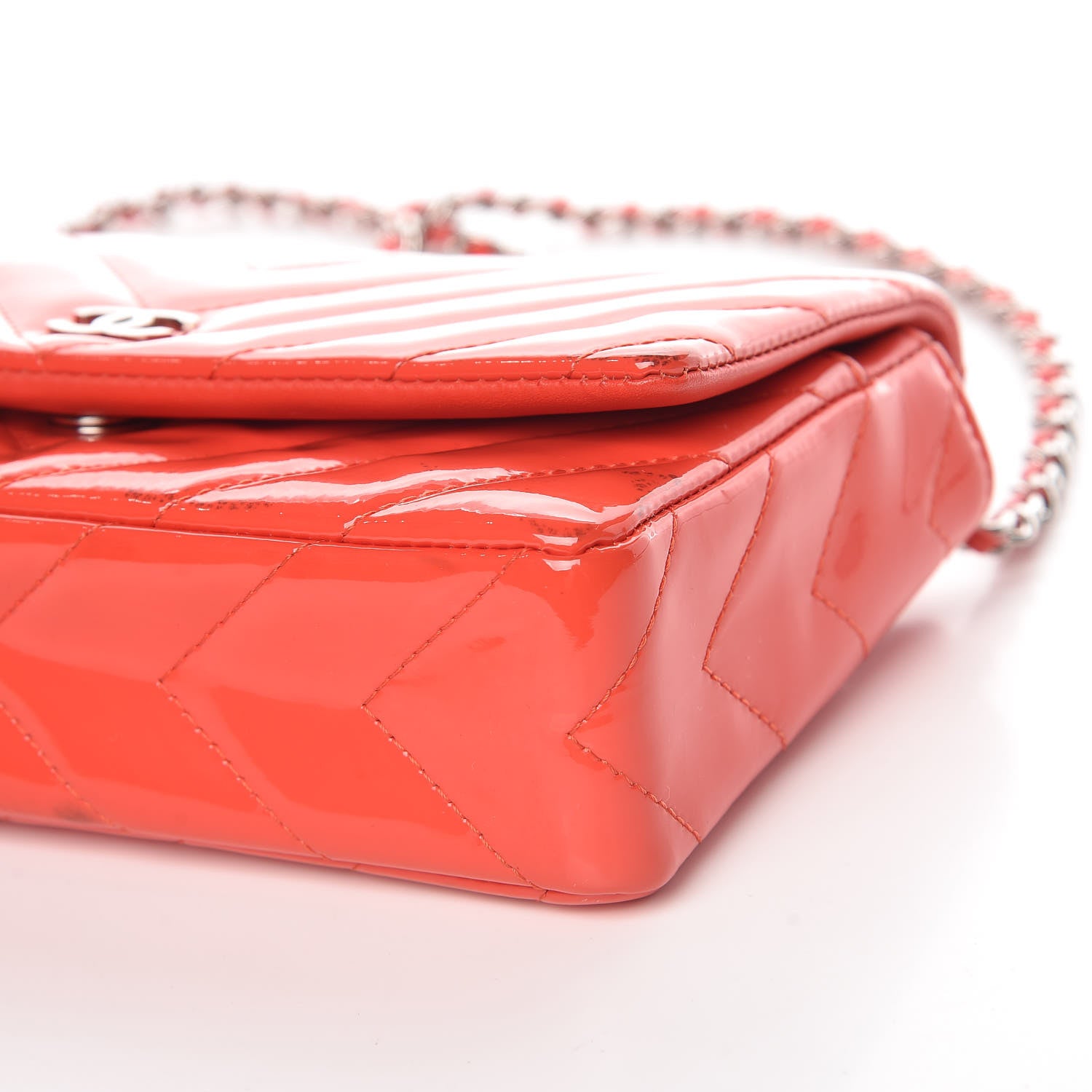 Chanel Patent Calfskin Chevron Quilted Wallet On Chain WOC Red 20 of 20