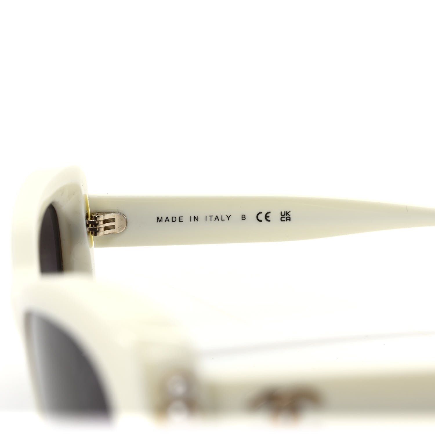 Chanel Acetate Pearl Cat Eye CC Sunglasses 5481-H White 6 of 7