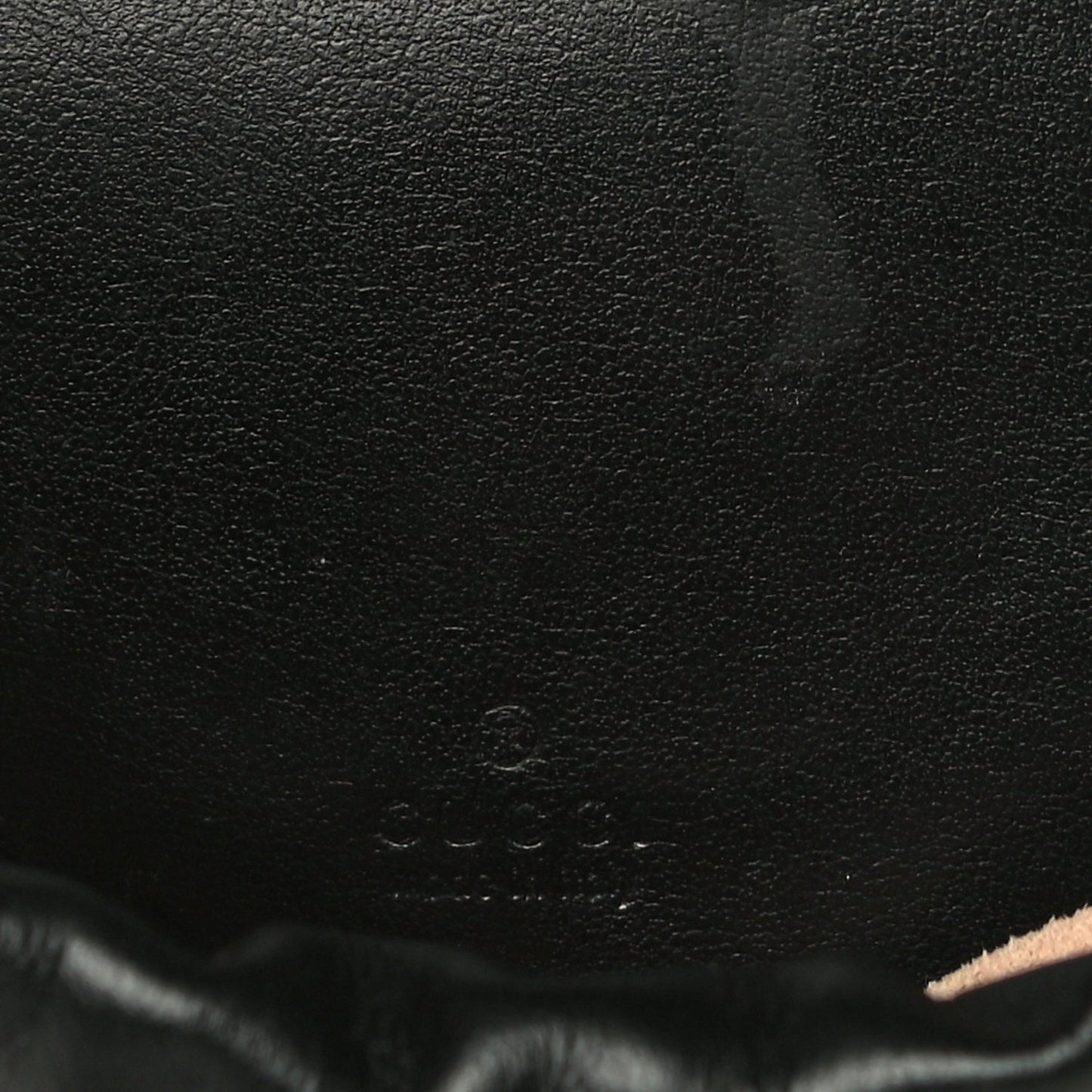Calfskin Matelasse Mini GG Marmont 2.0 Bucket Bag Black