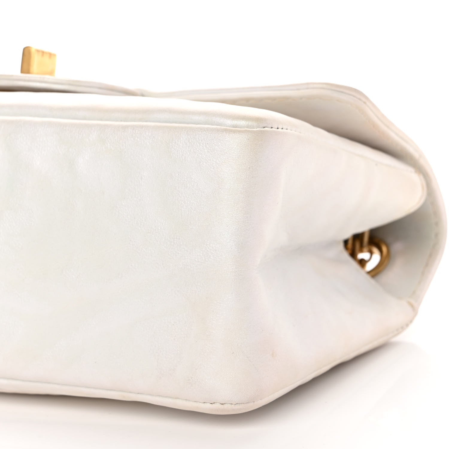 Chanel Iridescent Calfskin Embossed 2.55 Reissue Mini Flap White 10 of 17