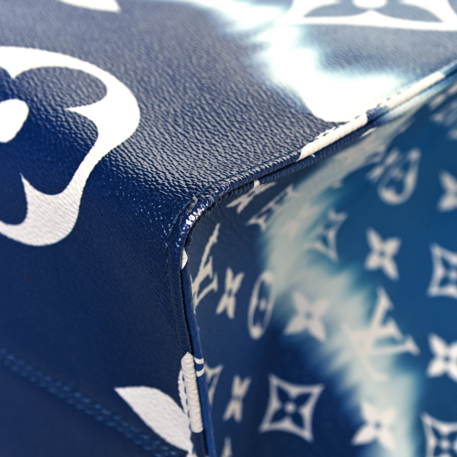 Louis Vuitton Monogram Escale Onthego GM Blue 10 of 11