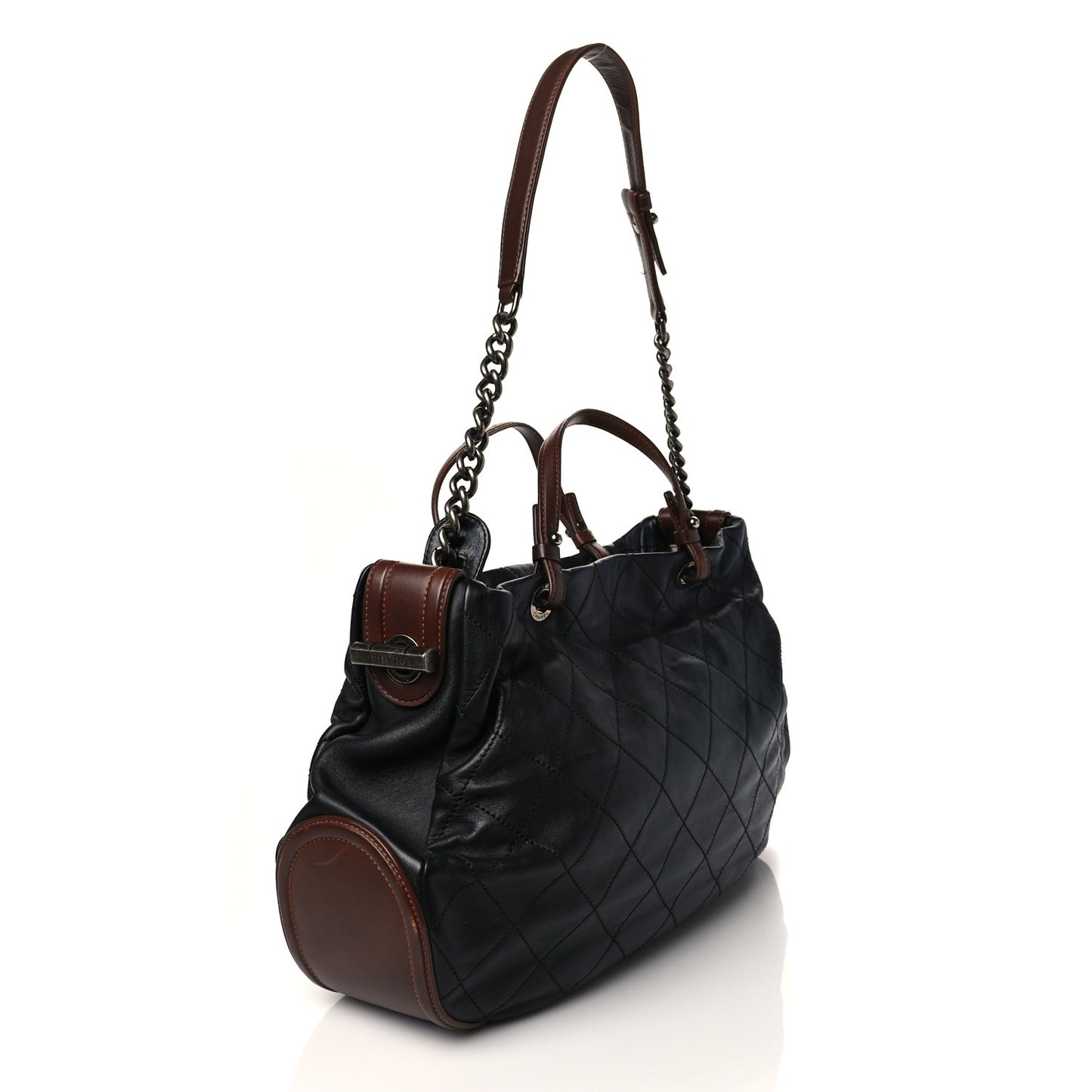 Iridescent Calfskin Quilted Country Chic Hobo Black