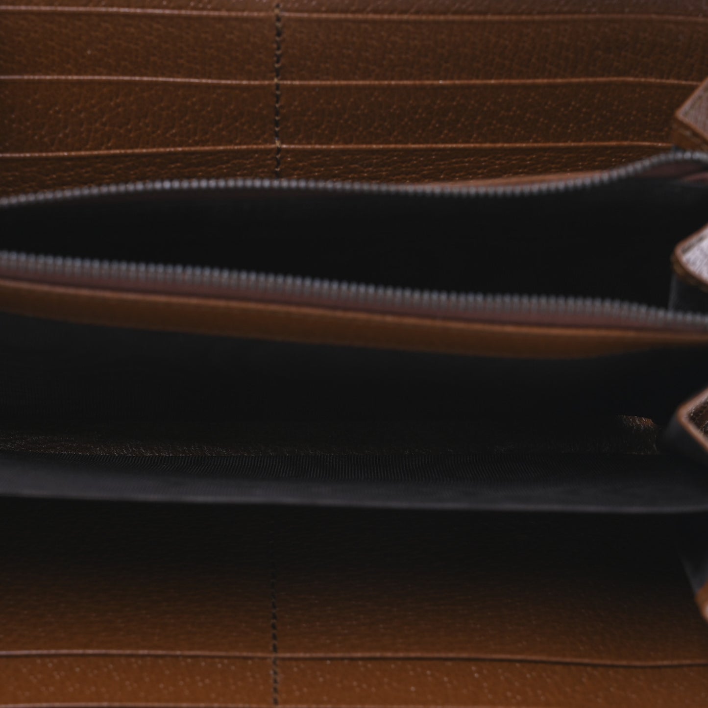 Wonka Grain Calfskin Diana Zip Around Continental Wallet Cuir