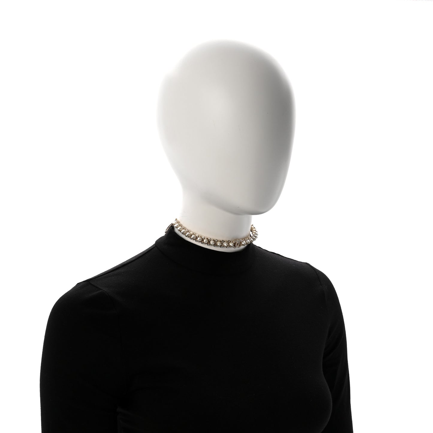 Strass Crystal Studded Pearl CC Choker Necklace Gold Pearly White