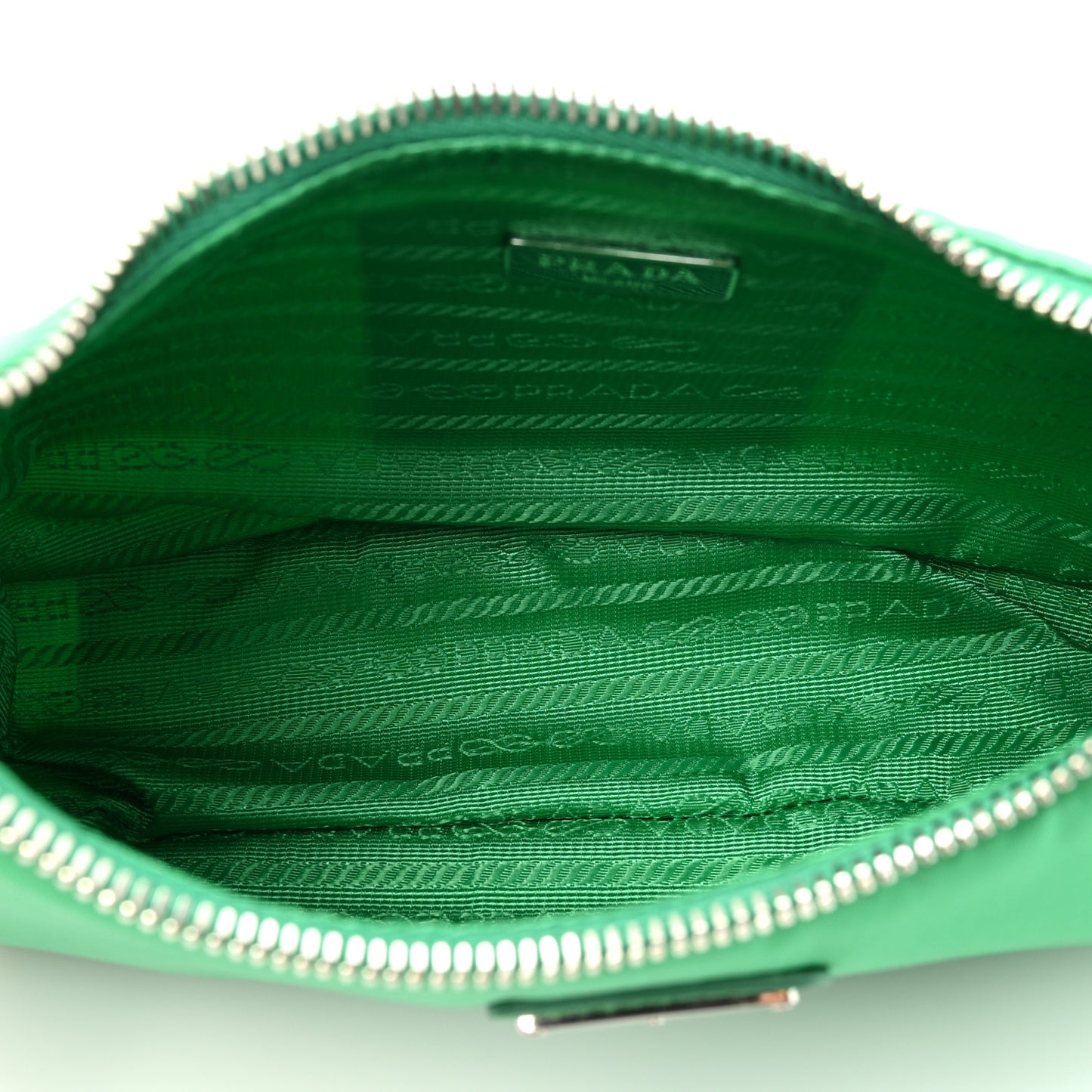 Nylon Re-Edition 2005 Shoulder Bag Menta