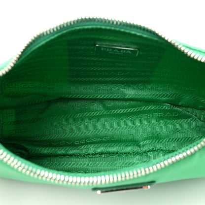 Prada Nylon Re-Edition 2005 Shoulder Bag Menta 5 of 8