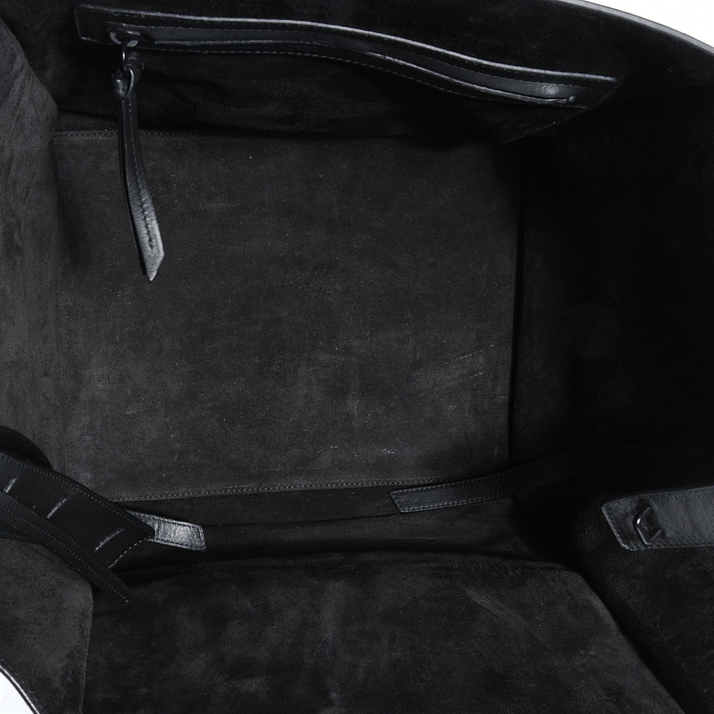 Smooth Calfskin Medium Phantom Luggage Black
