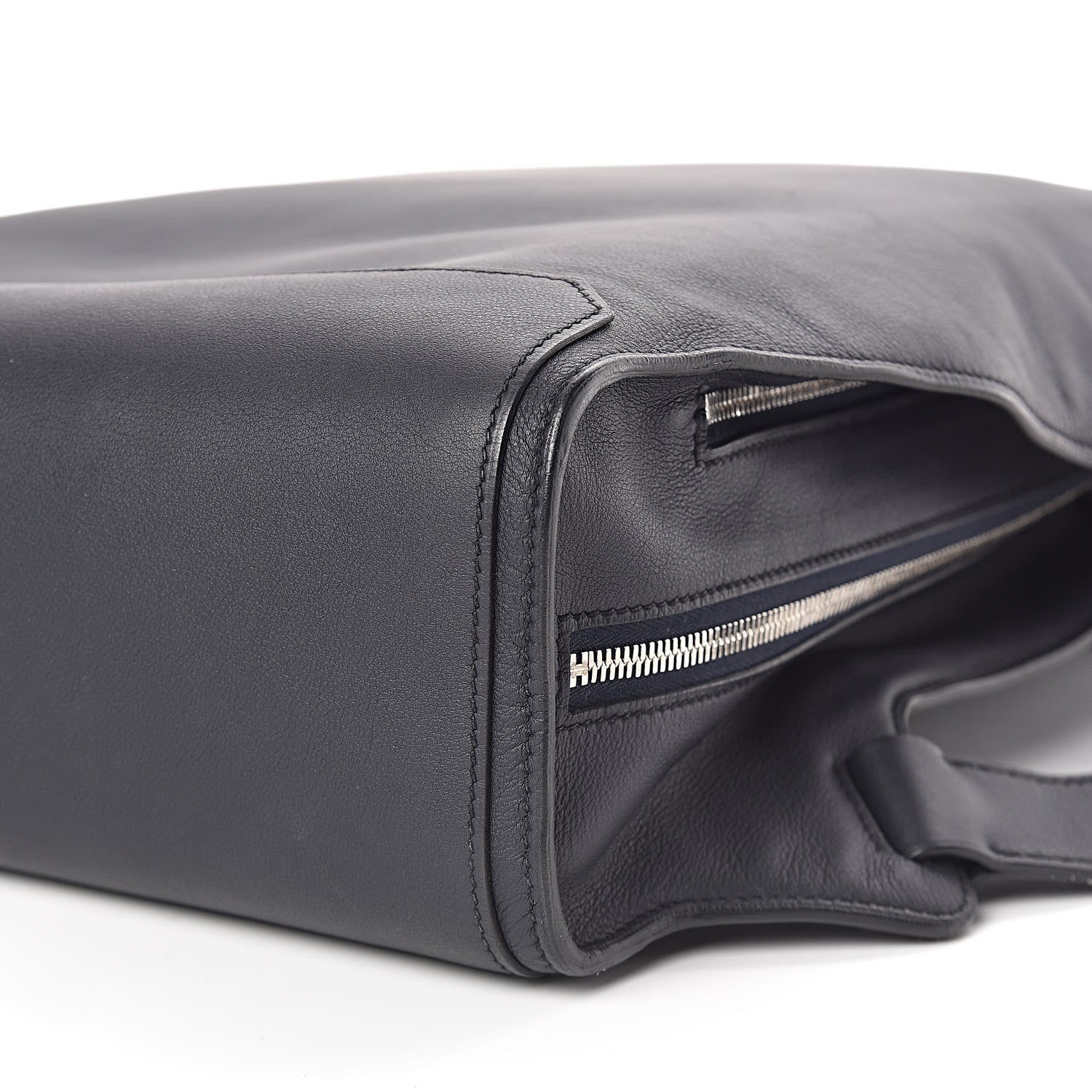 Hermes Taurillon Cristobal Cityback 30 Bleu Indigo 8 of 9