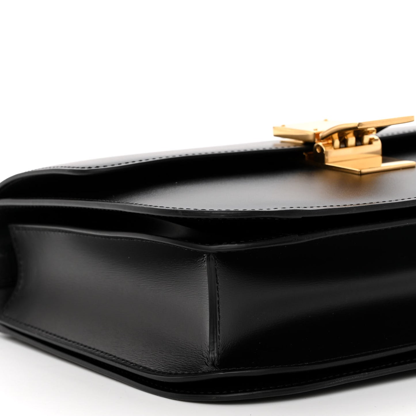 Box Calfskin Medium Classic Box Flap Bag Black