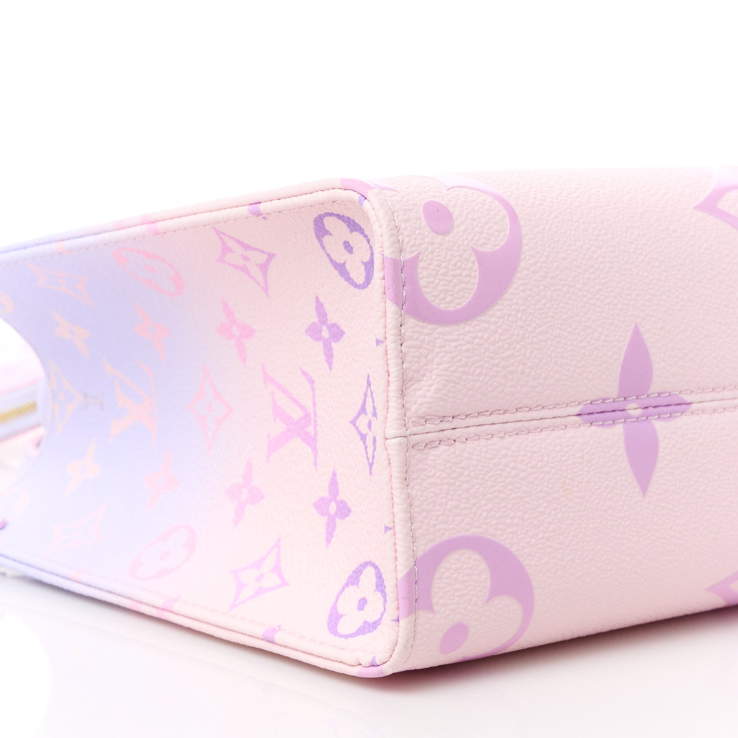 Louis Vuitton Monogram Giant Spring In The City Onthego PM Sunrise Pastel 10 of 13