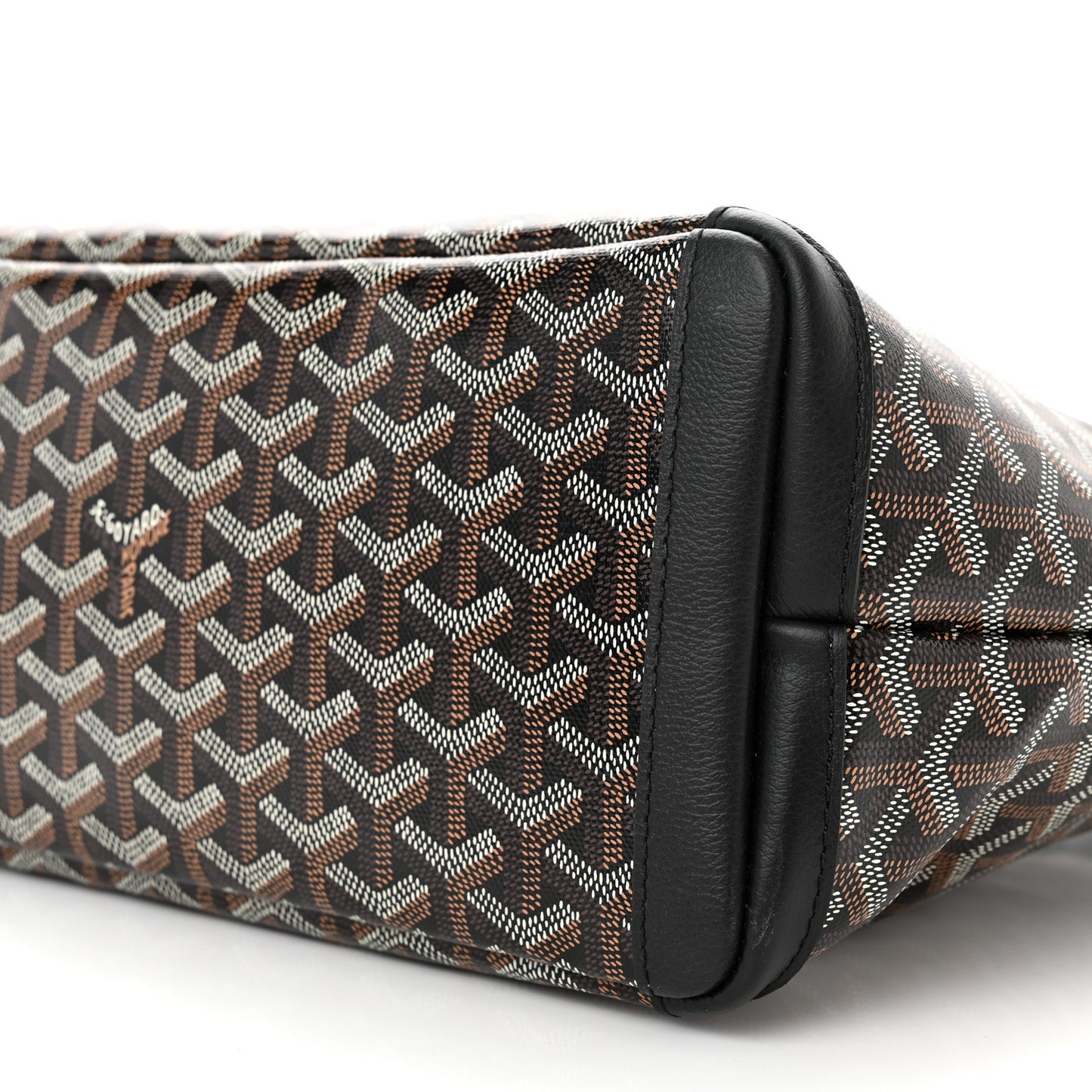 Goyardine Artois PM Black