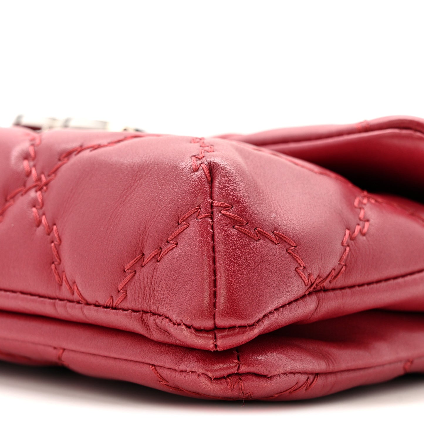 Calfskin Quilted Double Stitch Hamptons Clutch with Chain Red Red