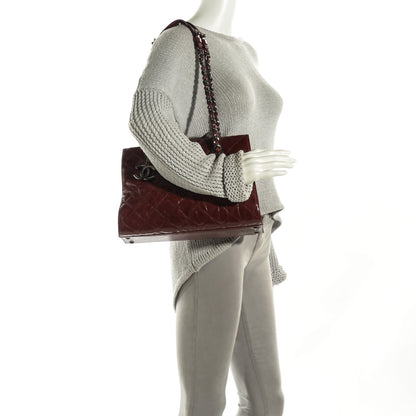 Chanel Crumpled Grained Calfskin CC Crave Tote Burgundy 2 of 7