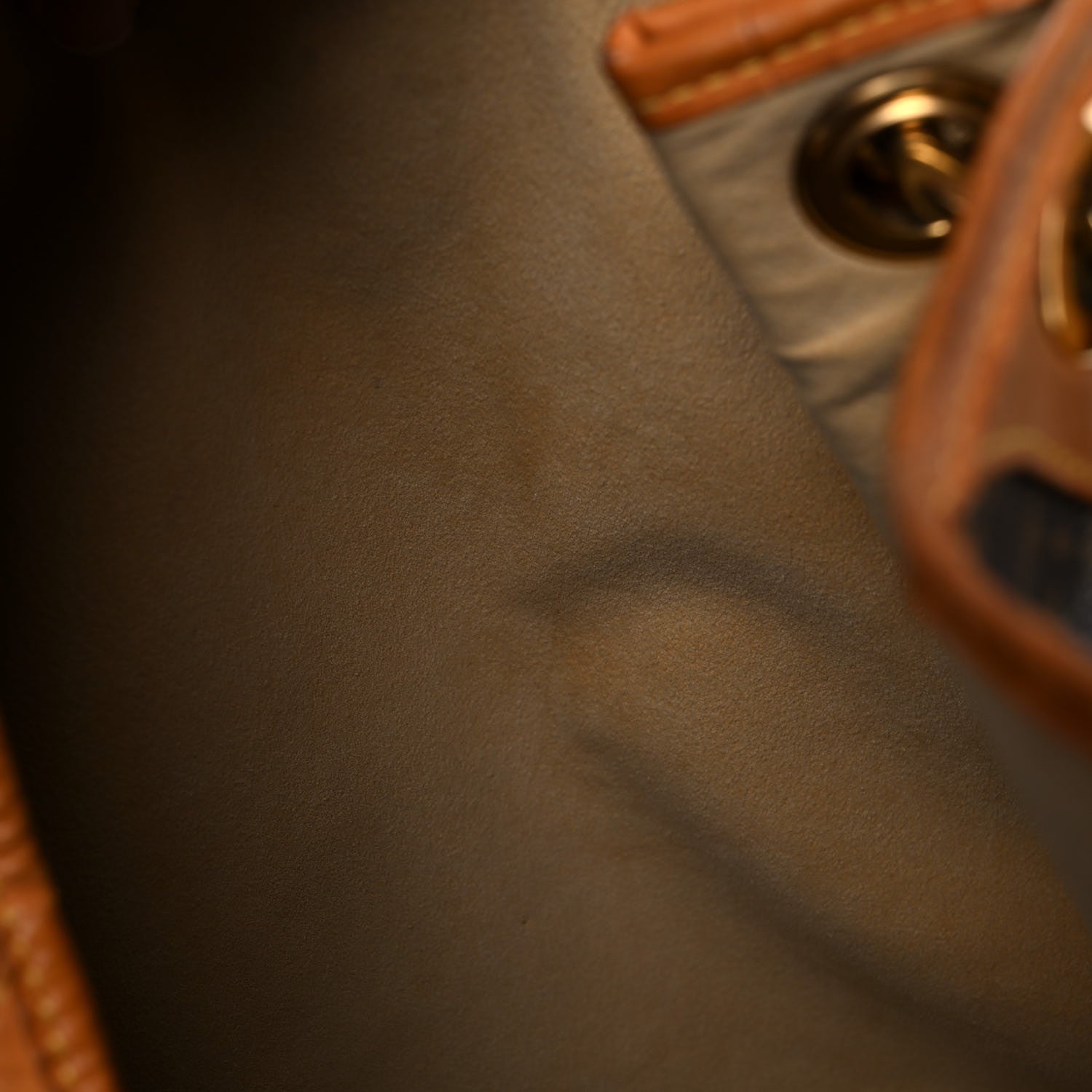 Louis Vuitton Monogram Galliera GM 22 of 36